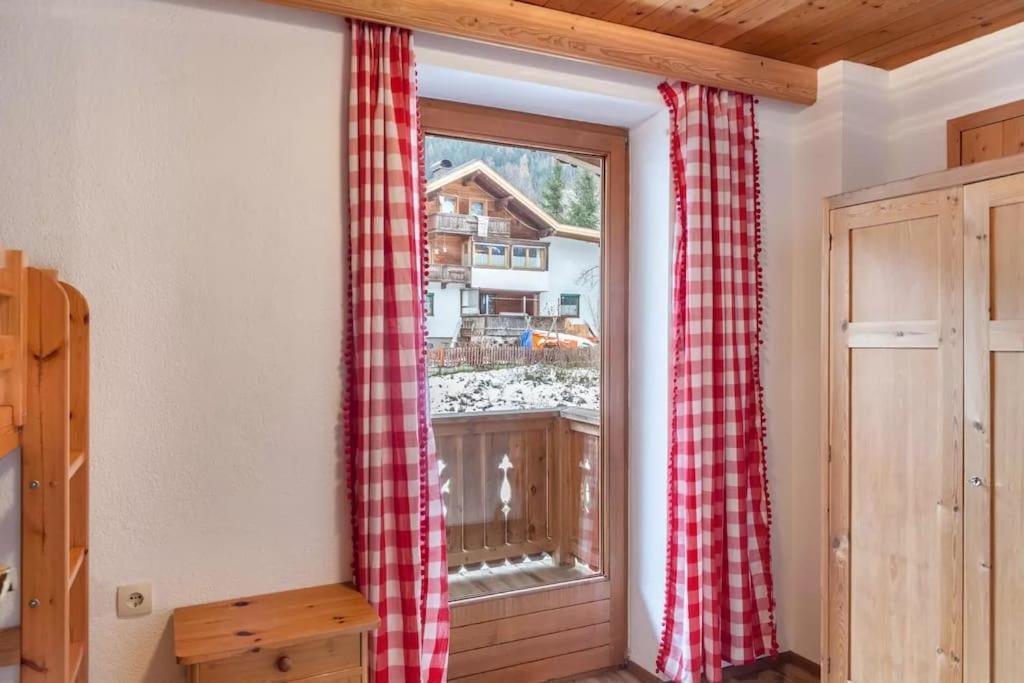 Ferienwohnung Gamsbock Panorama View Balkon, Gartensauna, Garten, Grillplatz Stumm Eksteriør billede